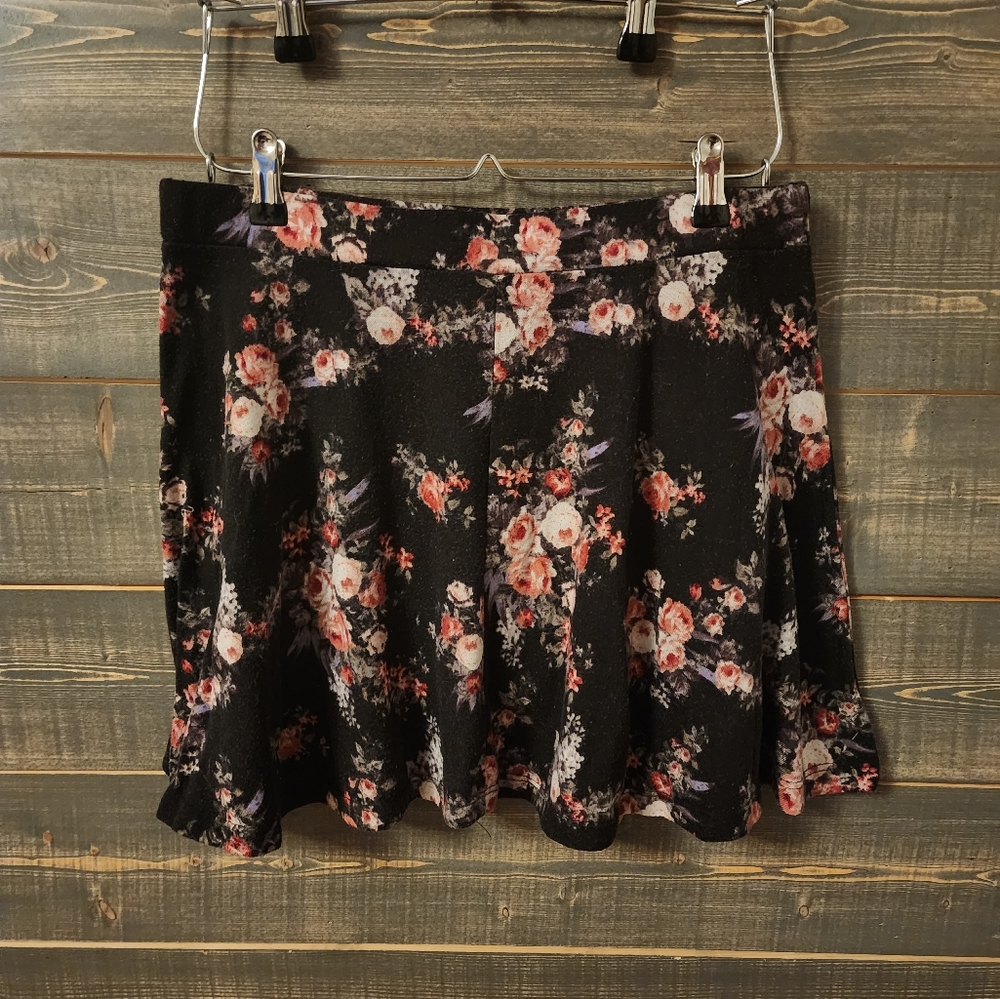 Rue 21 Floral Skater Skirt